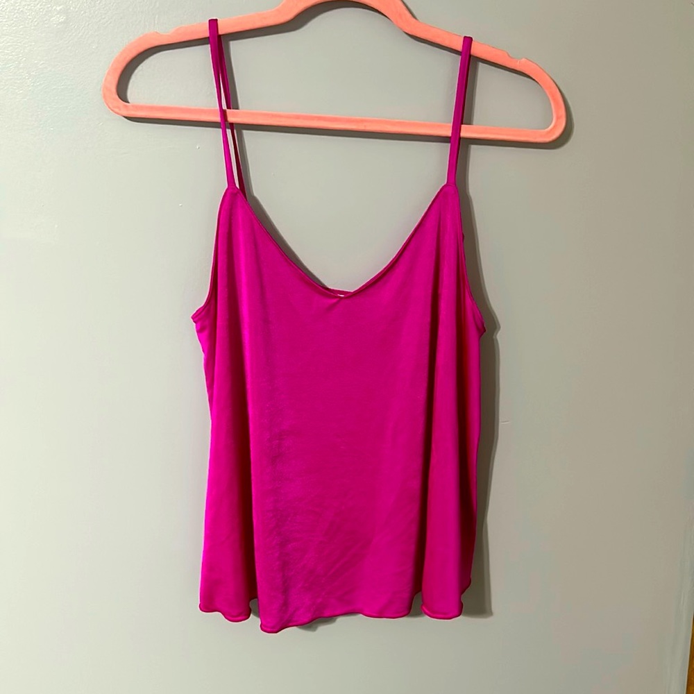 Size M Express One Eleven tank